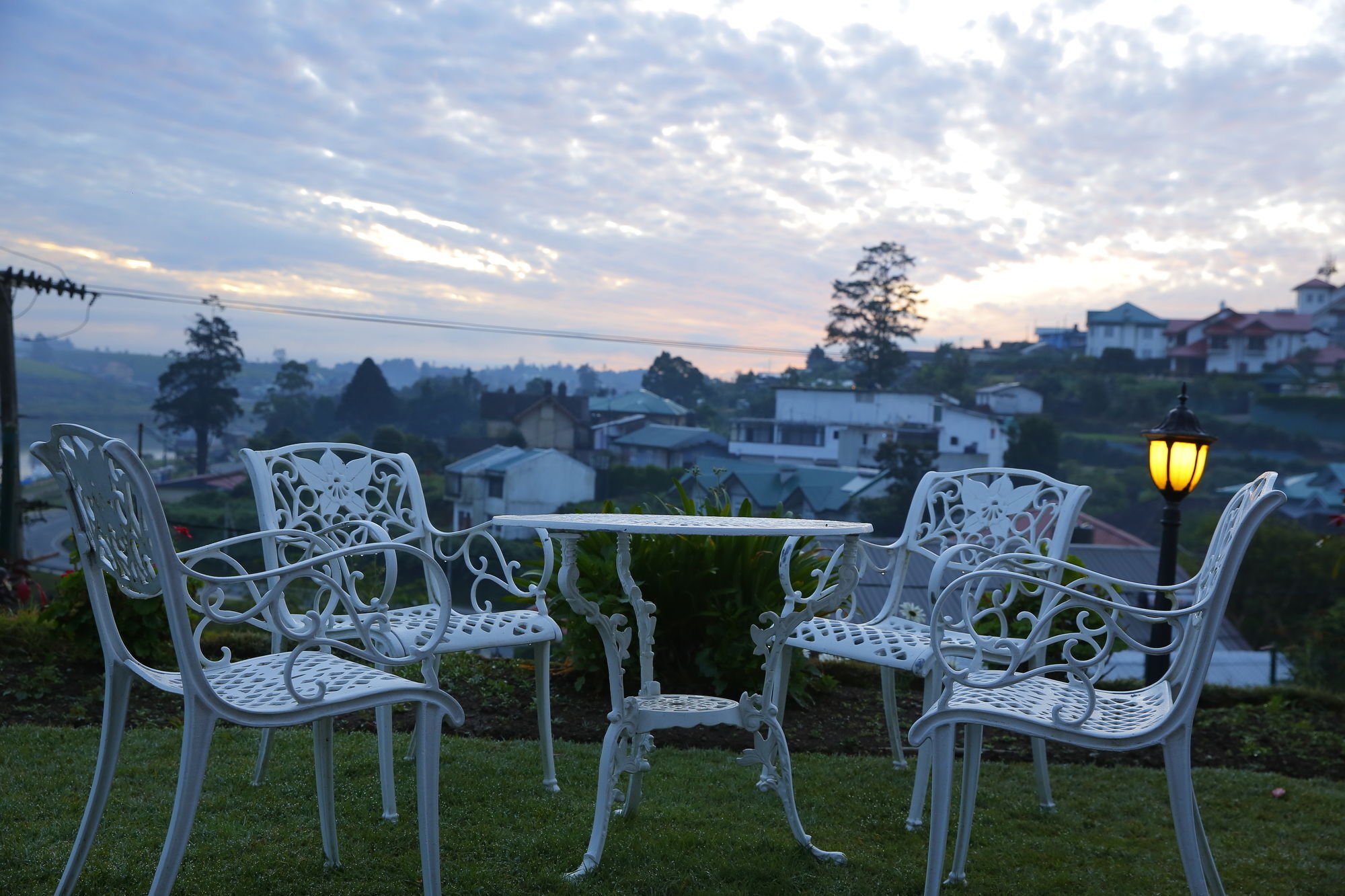 Sanctuary Hills Hotell Nuwara Eliya Exteriör bild